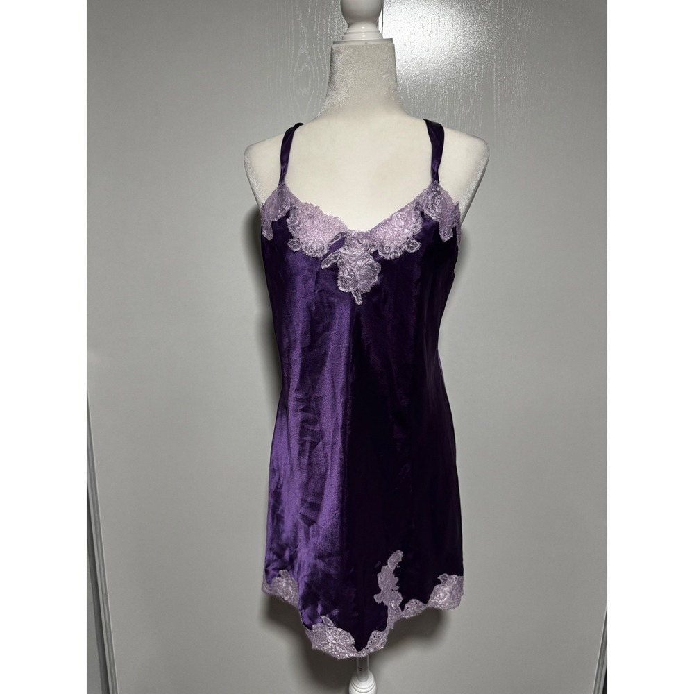 Morgan Taylor Intimates Purple Velvet Lace Slip Chemise‎ Nightgown Size Medium